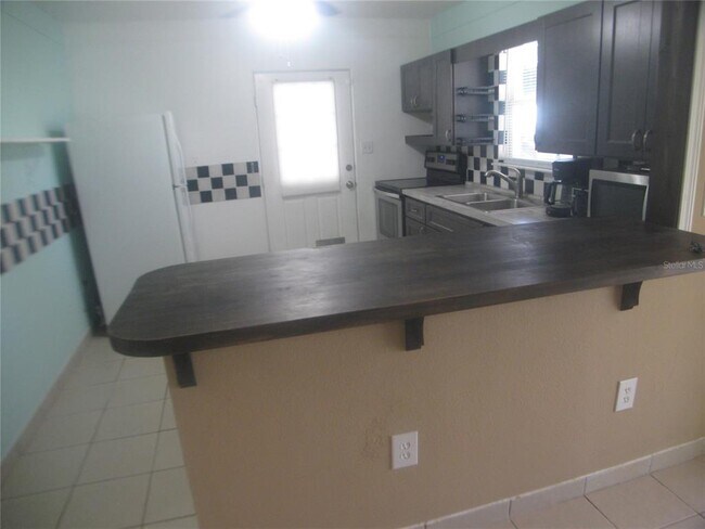 Building Photo - 4847 Eagles Nest Rd