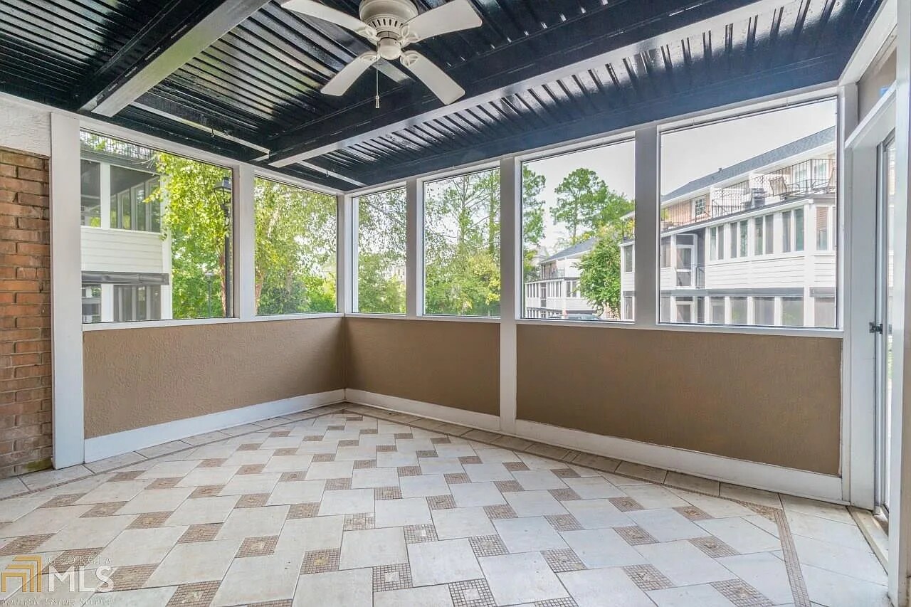 Sun room (Fan is replaced) - 1101 Collier Rd NW