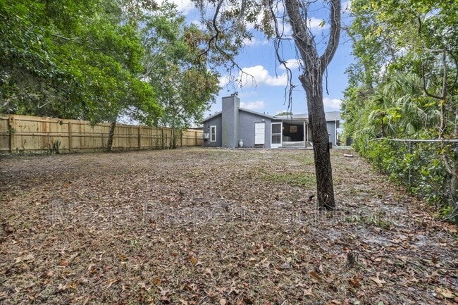 Building Photo - 15208 Omaha St