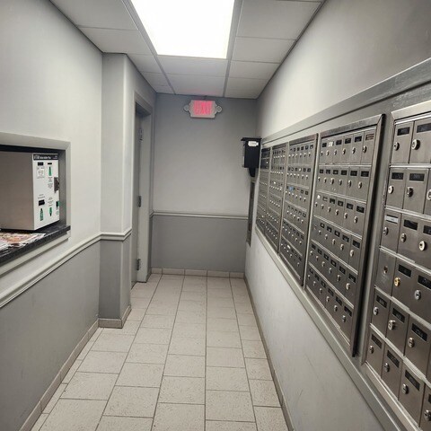 Building Photo - 7234 W North Ave