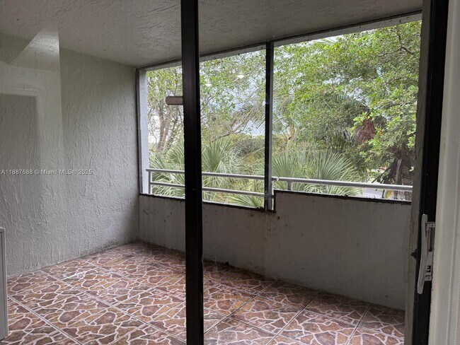 Building Photo - 8305 SW 152nd Ave
