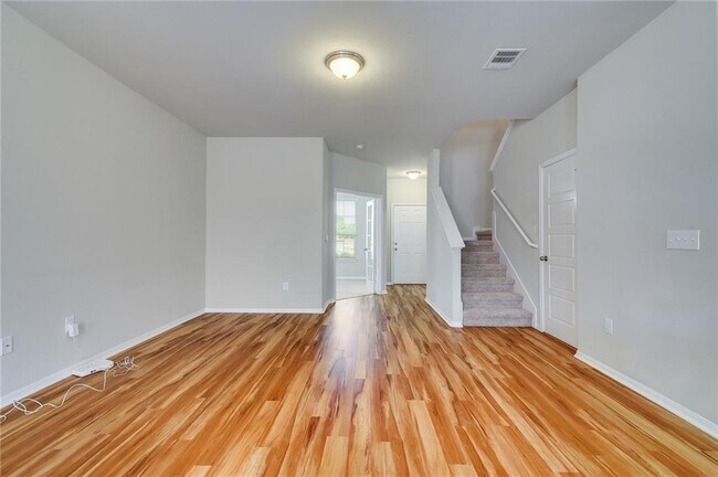 Building Photo - 413 N Heatherwilde Blvd