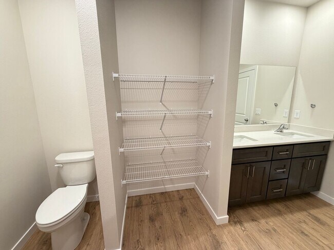 Building Photo - Brand New Foxtail Rancher