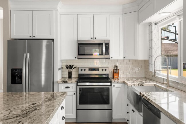 Building Photo - 15232 N 49th St