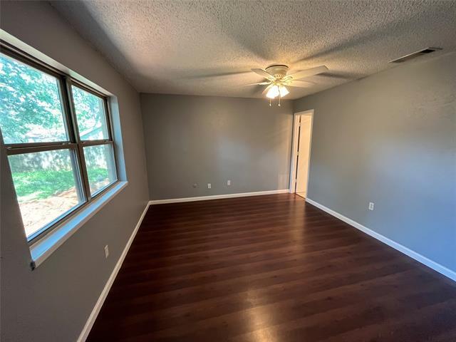 Building Photo - 2713 Scenic Hills Dr