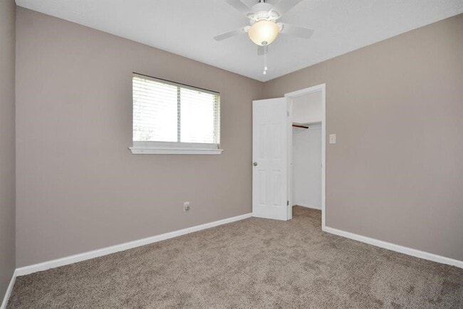 Building Photo - 12207 Flushing Meadows Dr