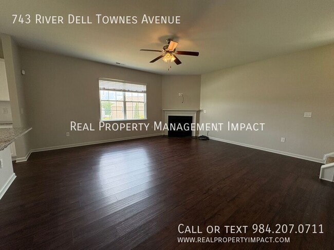Building Photo - 743 River Dell Townes Ave.