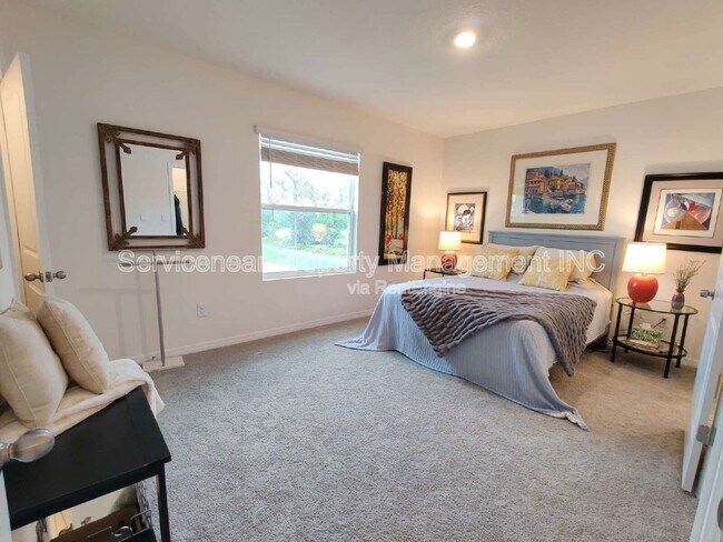Building Photo - 32988 Major Oak Dr