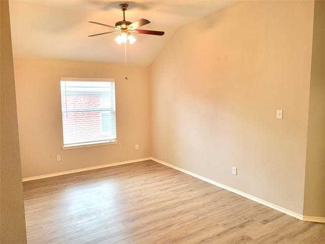 Building Photo - 725 Sequoia Dr