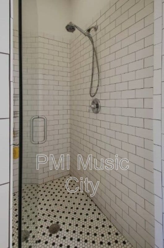 Building Photo - 1329A Meridian St