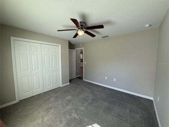 Building Photo - 10426 SW 133 Ave