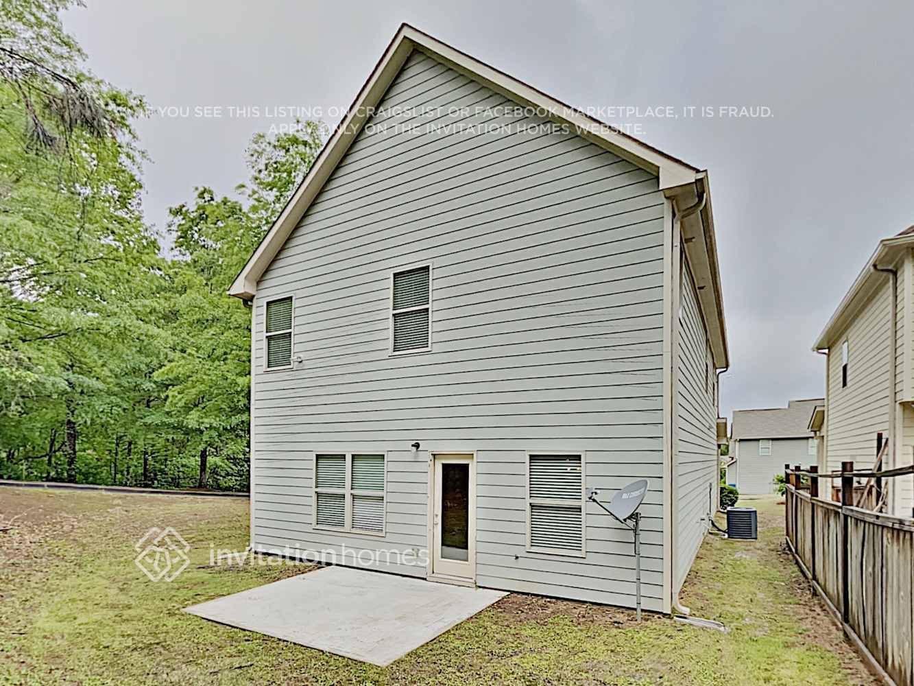 Building Photo - 906 Grenier Terrace NE