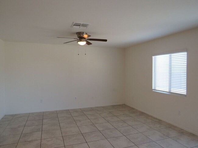 Building Photo - Two Bedroom home with Solar