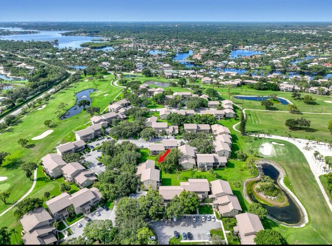 Building Photo - 18390 SE Wood Haven Ln