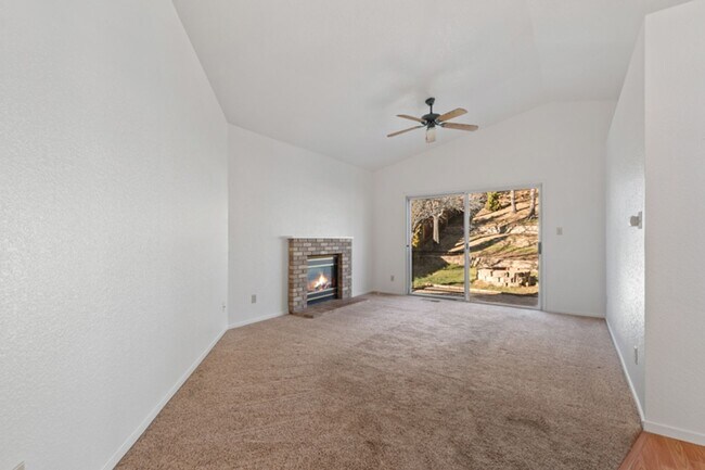 Building Photo - Single Level Home in Northwest Reno