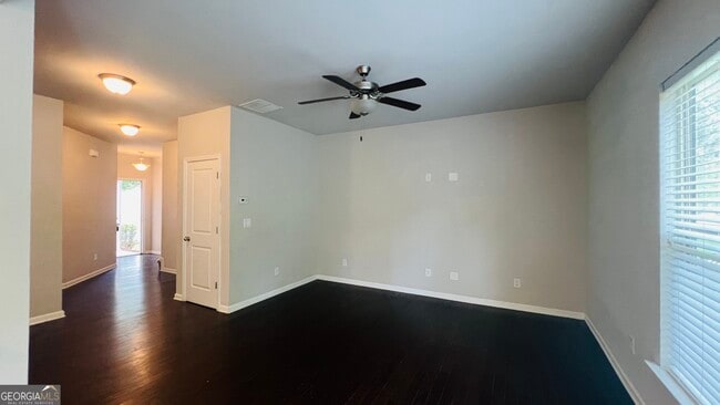 Building Photo - 256 Highland Pointe Cir E