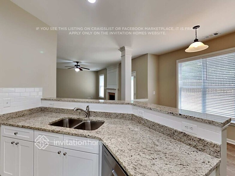 Building Photo - 4546 Gapstow Bridge Ln