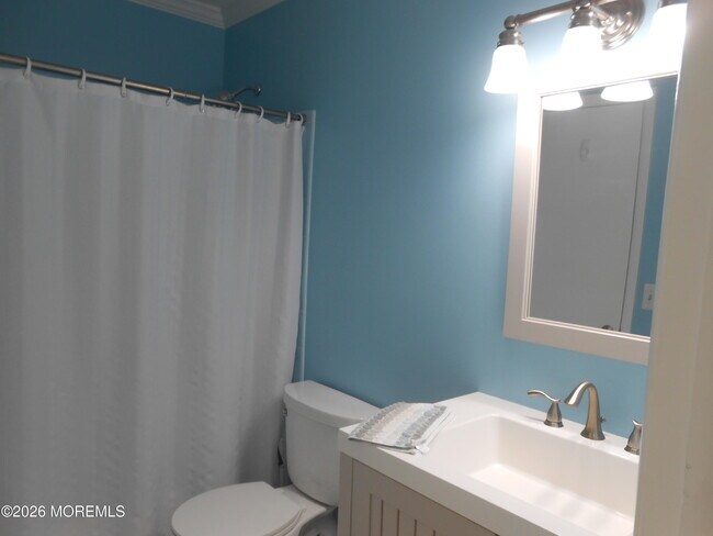 Building Photo - 39 Mediterranean Ct