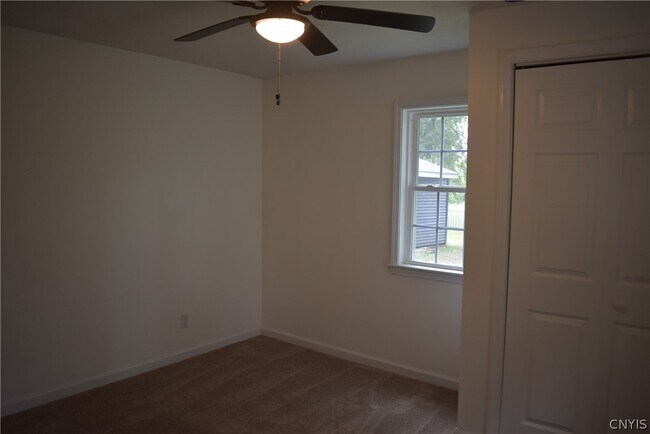 Building Photo - 9010 Kennedy Ln