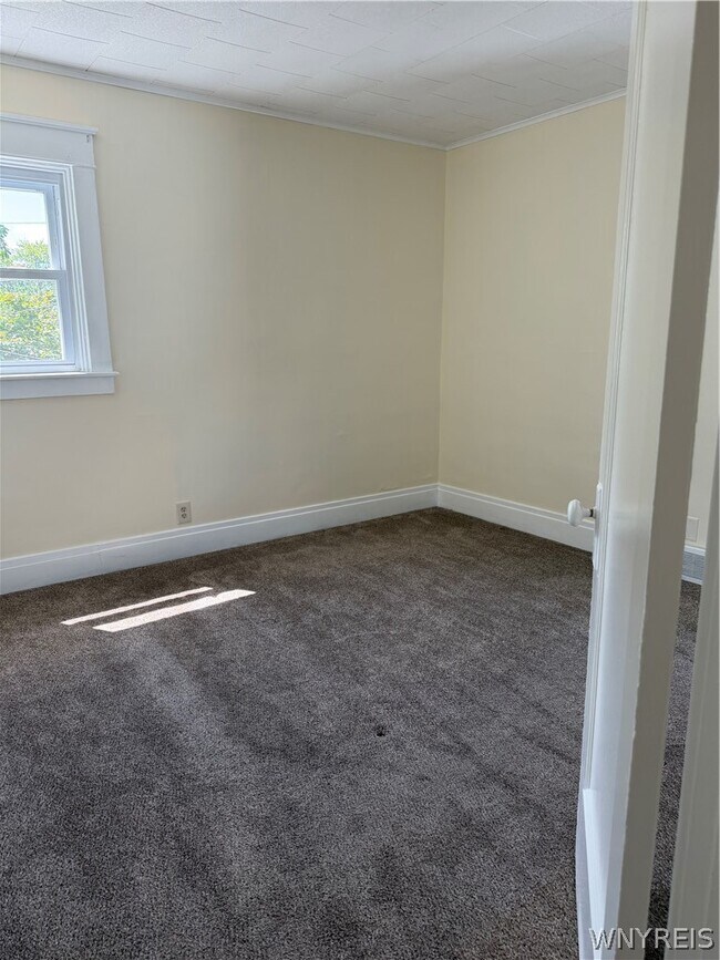 Building Photo - 167 Taunton Pl
