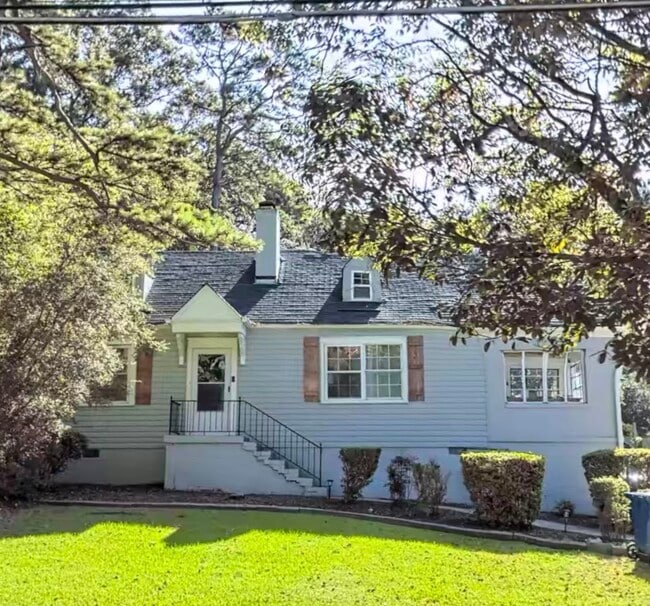 Front - 2710 Winburn Ter