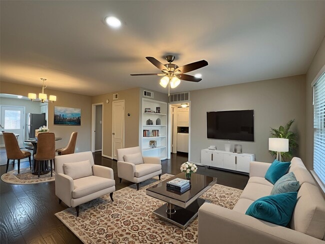 Building Photo - 845 Augusta Dr