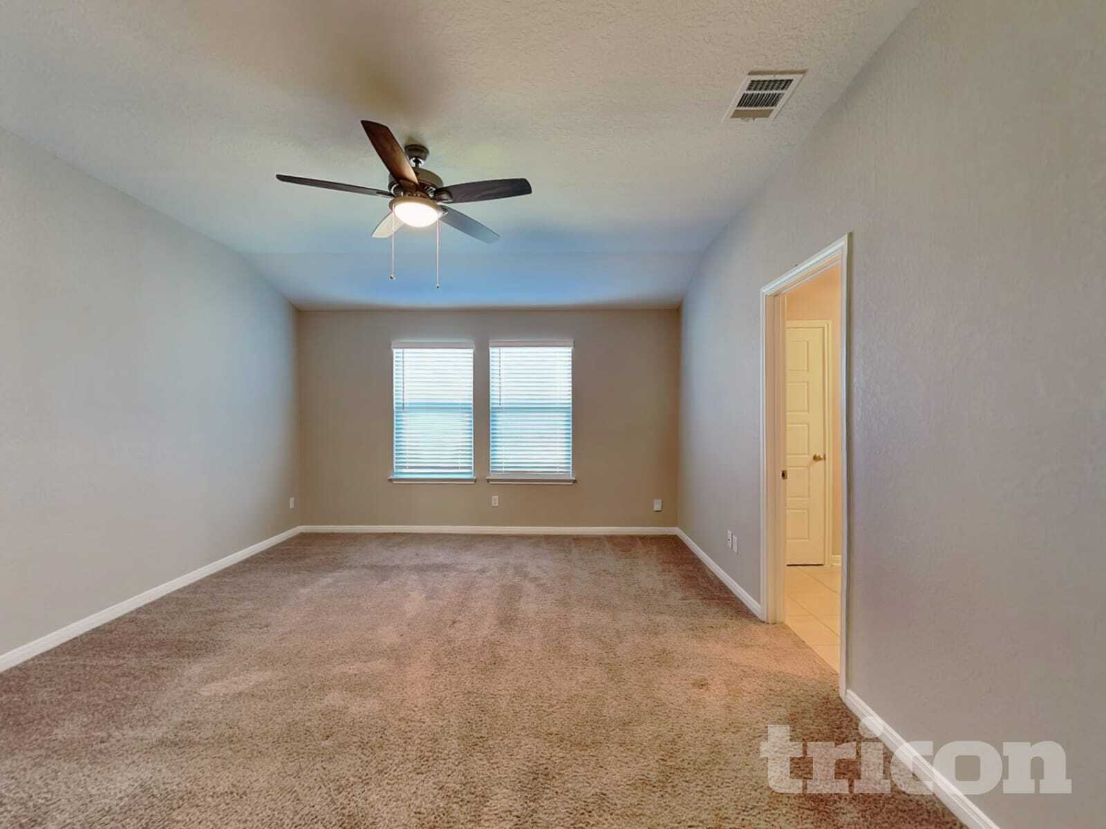 Building Photo - 13547 Emerson Wy