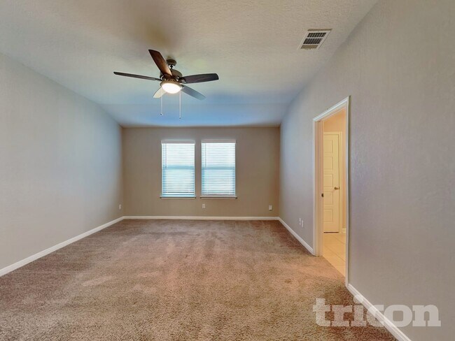 Building Photo - 13547 Emerson Wy