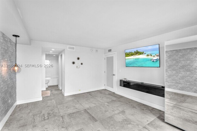 Building Photo - 7135 Collins Ave