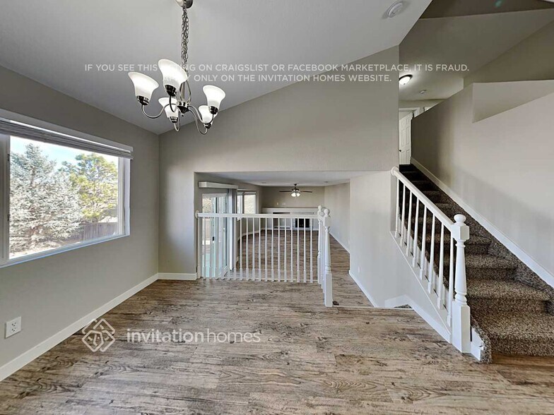 Building Photo - 12858 Capital Crk St