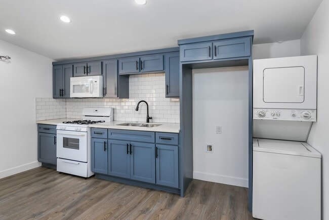 Building Photo - Charming One Bedroom ADU in Reseda