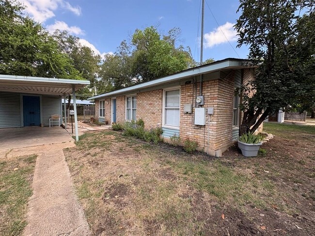 Building Photo - 6506 Linda Ln