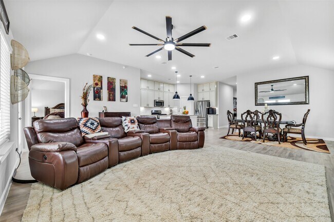 Building Photo - 26268 Astral Wy