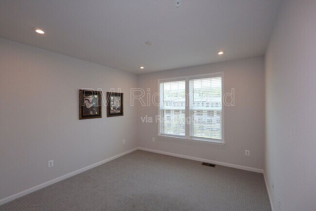 Building Photo - 13258 Coalfield Station Ln