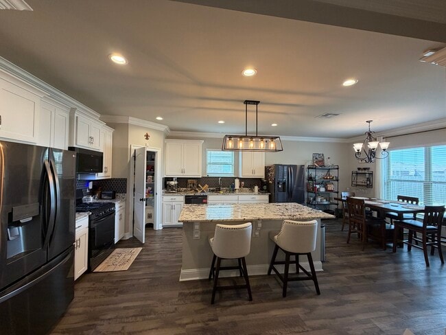 Building Photo - 3856 Sandbar Dr