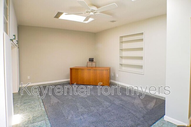 Building Photo - 112 Pinebrook Dr