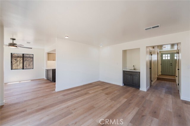 Building Photo - 18326 Mansel Ave