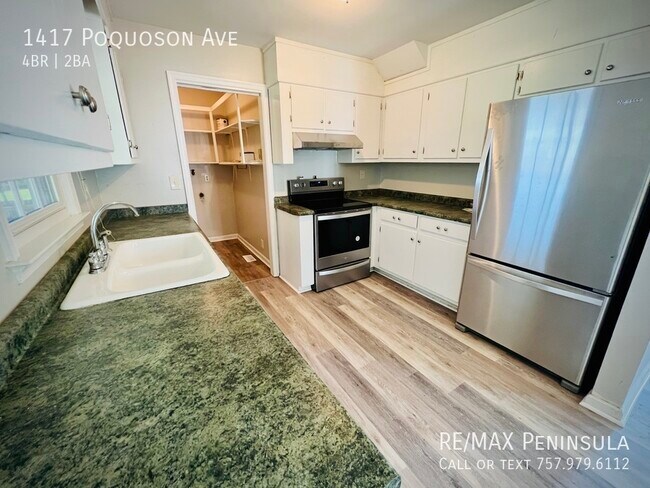 Building Photo - 4bed, 2bath Cape Cod in Poquoson!