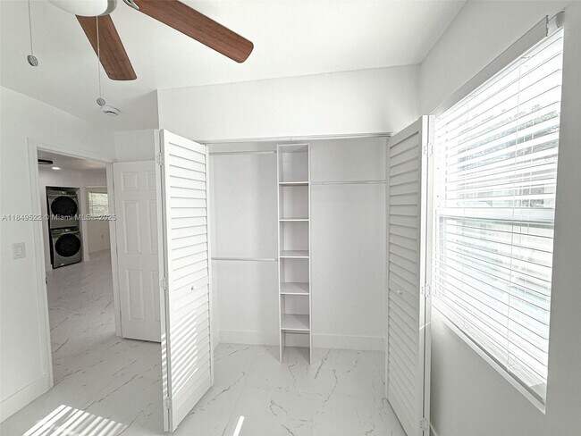 Building Photo - 1064 NW 29th Terrace
