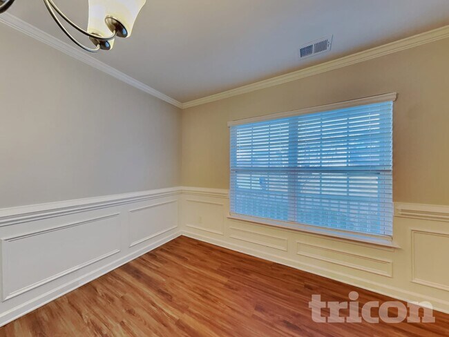 Building Photo - 1756 Pinnacle Oaks Dr