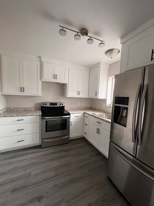 Building Photo - Joree Springs S/D