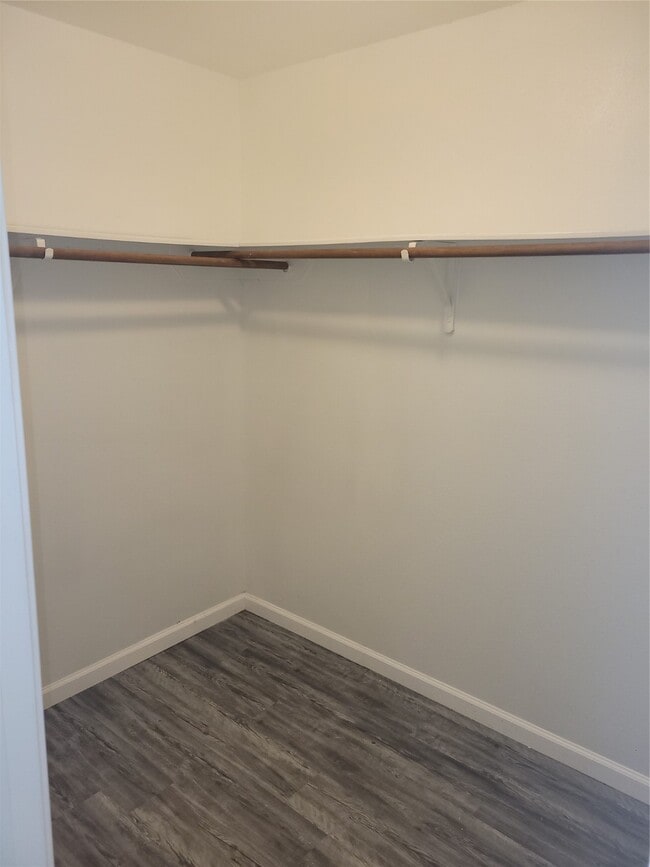 Building Photo - 8110 Cannon St