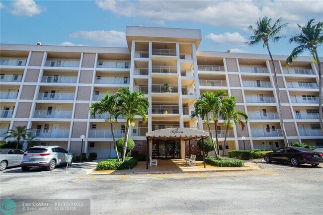 Building Photo - 2600 S Course Dr