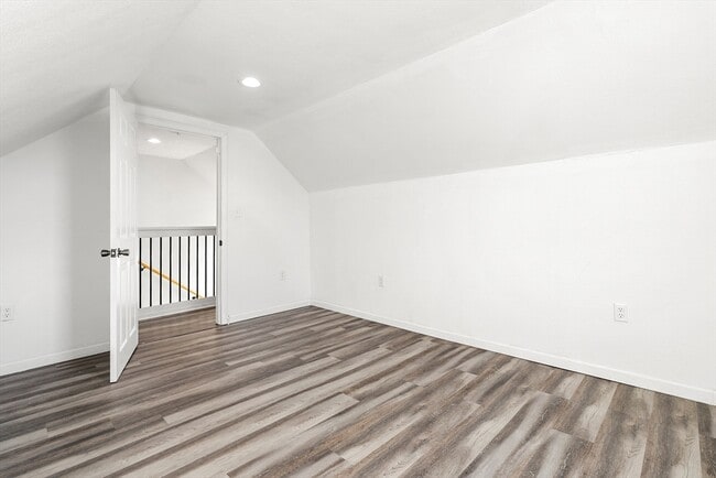 Building Photo - 249 W Main St