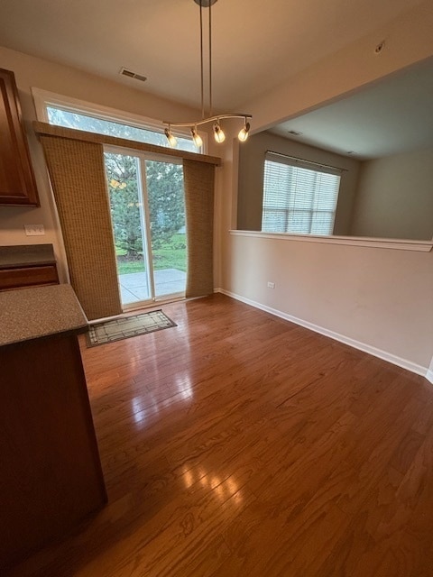 Building Photo - 13337 Oakwood Ave