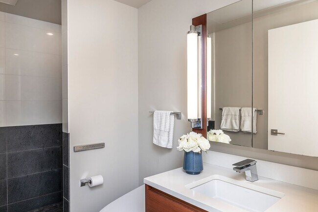 Building Photo - Enjoy Panoramic Ocean Views and Luxury Living at Anaha, Ward Village