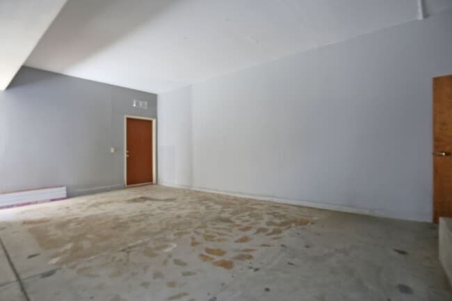 Building Photo - 7221 Geary Blvd