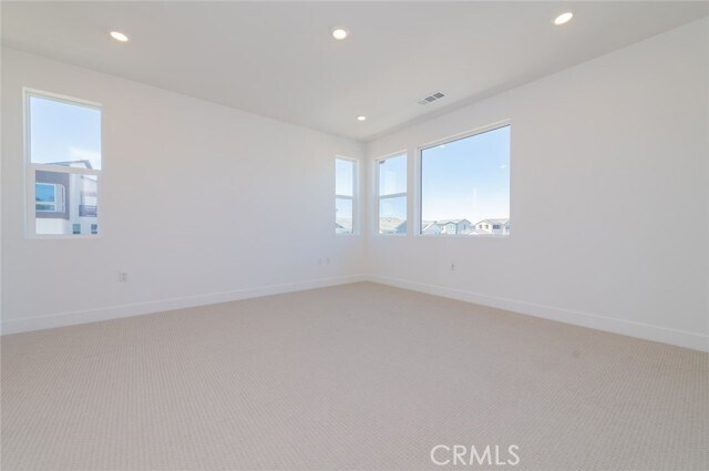 Building Photo - 100 Trask