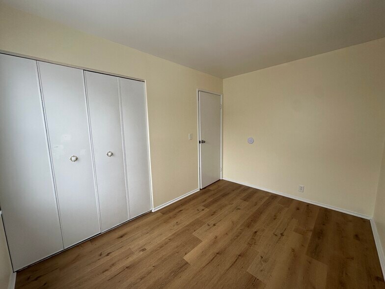 Building Photo - 712 Geyer Ave