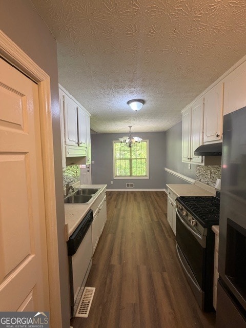 Building Photo - 190 Oakwood Cir